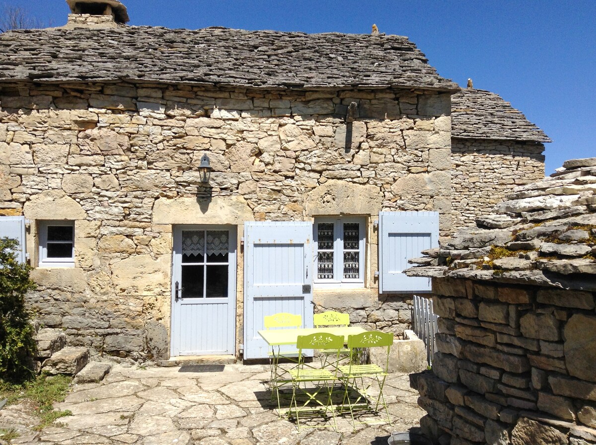 Maison du XIXè de charme sur le Causse Sauveterre