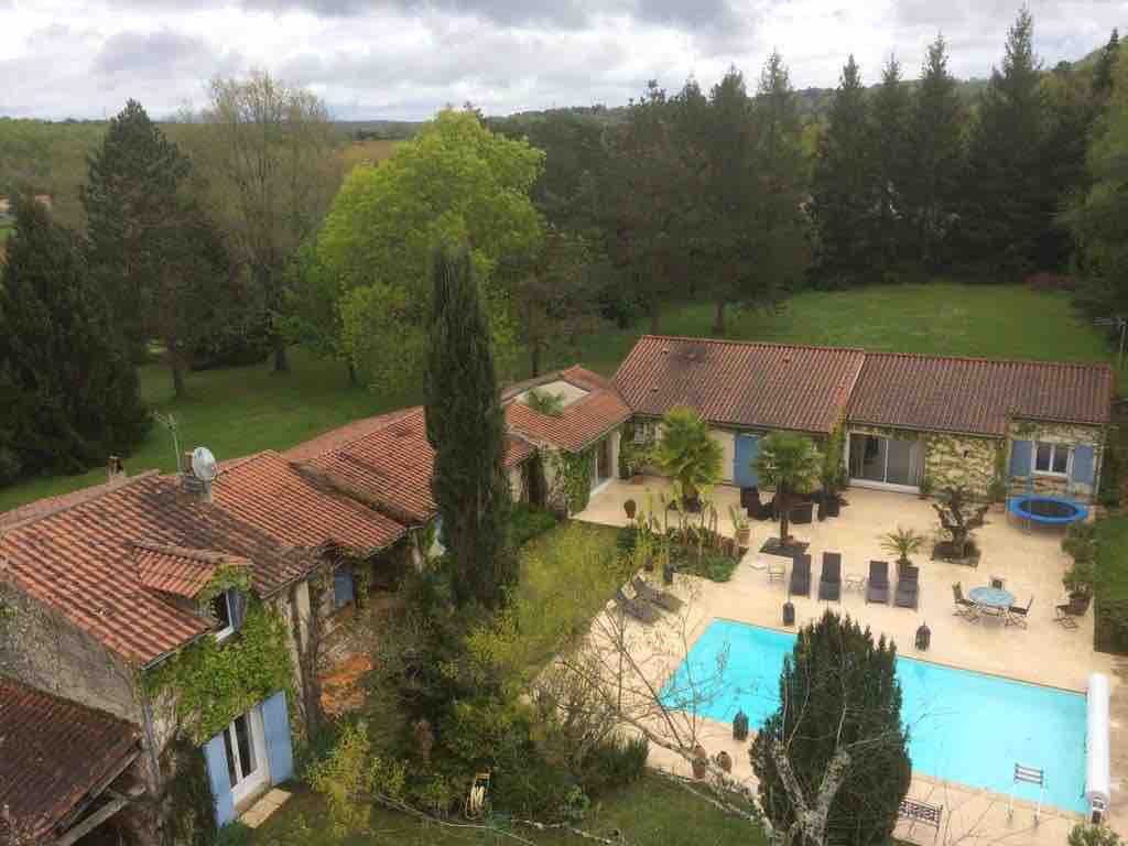 Villa avec piscine en Périgord