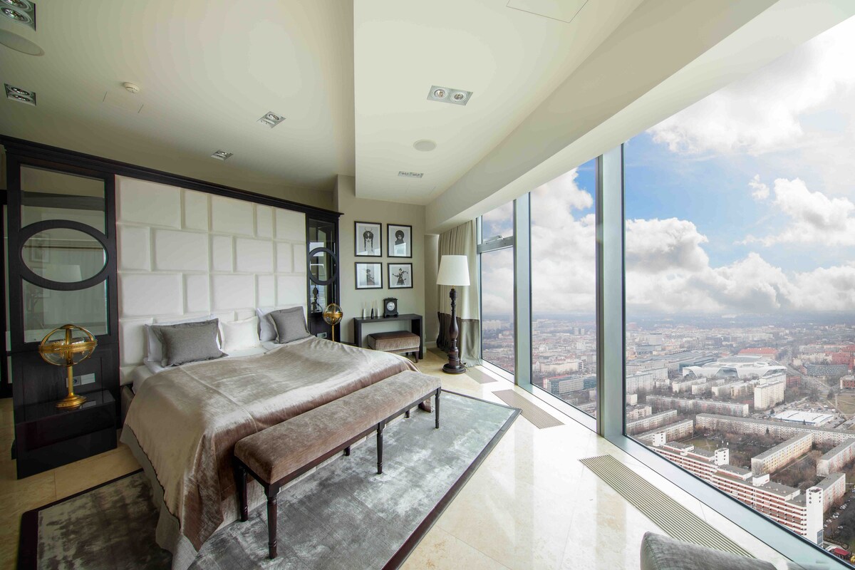 42 floor Presidential Penthouse