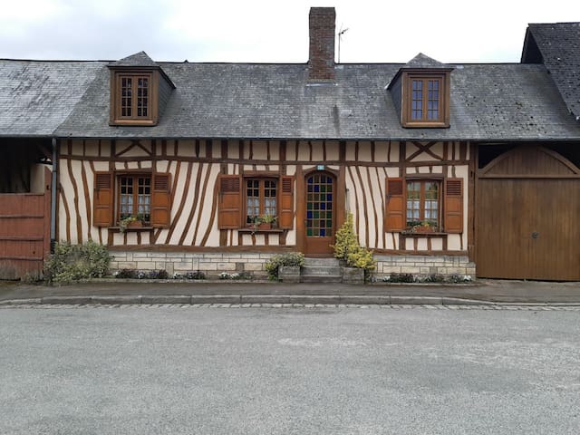 Saint-Léger-aux-Bois的民宿