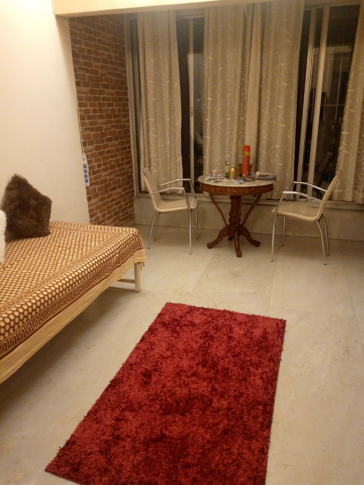 韩国贡公园（ Koregaon Park ）带浴缸的1BHK。