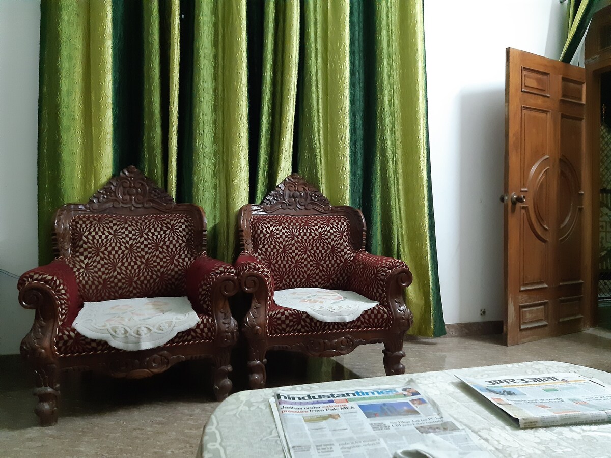 Comfortable stay in Prayagraj (Allahabad)-Sangam