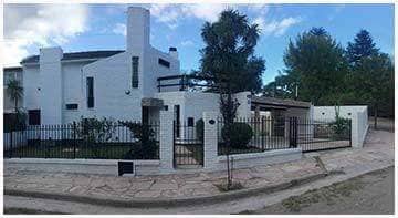 Casa en Carlos Paz, barrio Costa Azul.