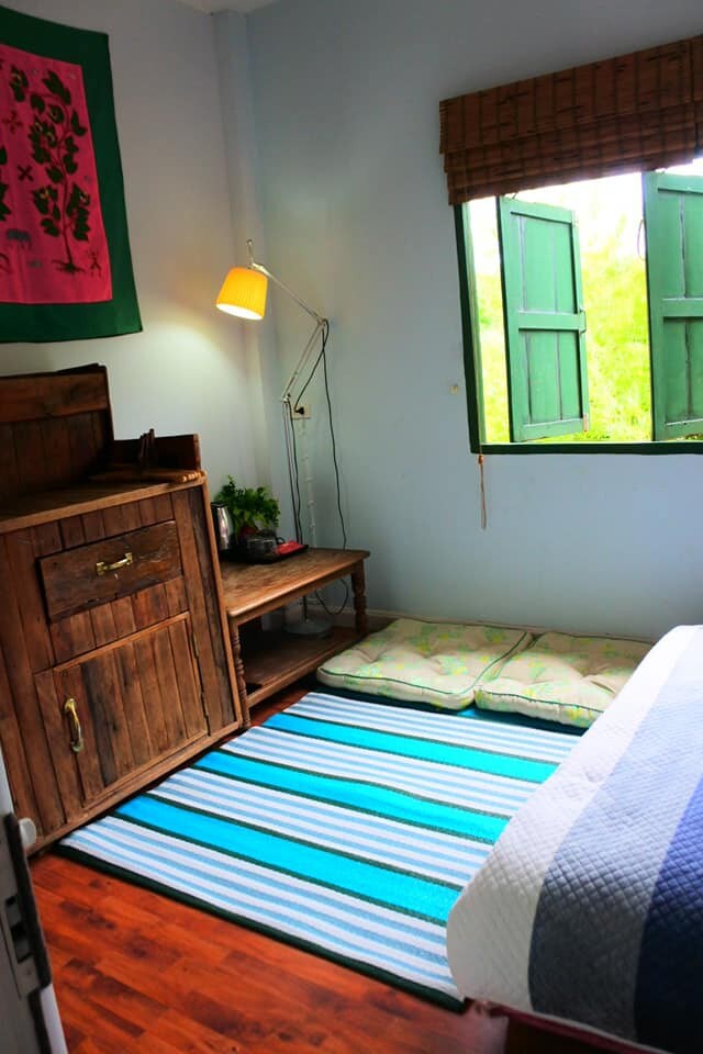 Rayong Bankhai有2间客房的家庭寄宿家庭