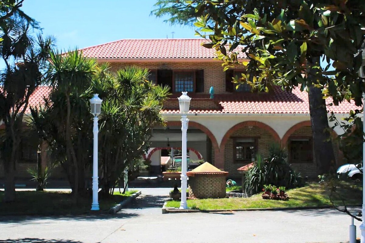 Belvilla by OYO Hacienda Lugar de Sinde