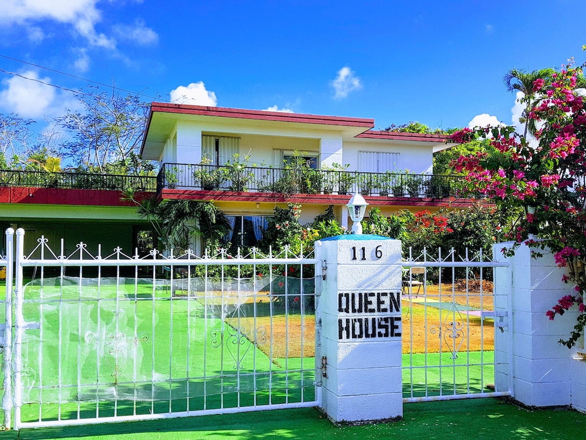 13. Qeen House 201或202