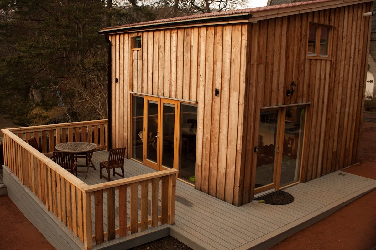 Braemar Cabins - Carn na Drochaide