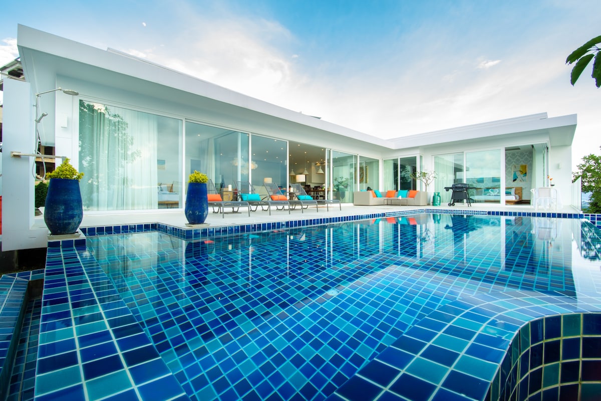 Luxury Sea View Pool Villa O @ UniQue Residences