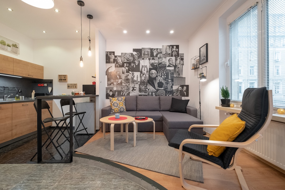 Filmoteca单间公寓-全新且最佳位置
