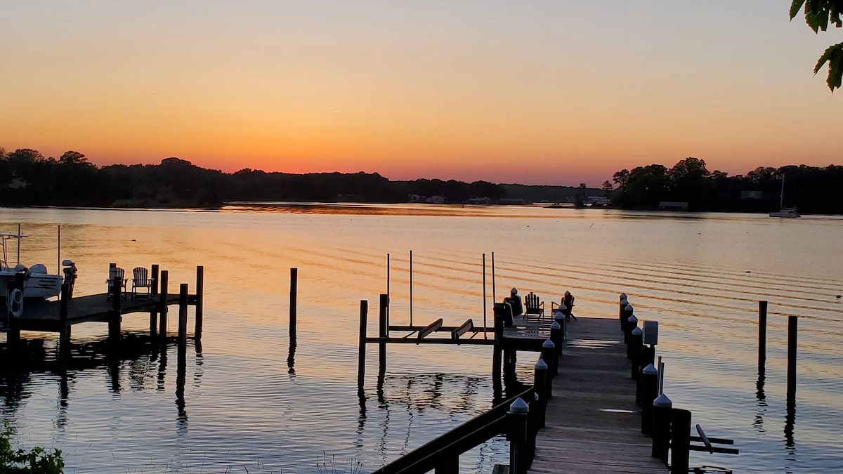 The View at Jerk Cove - River Escape