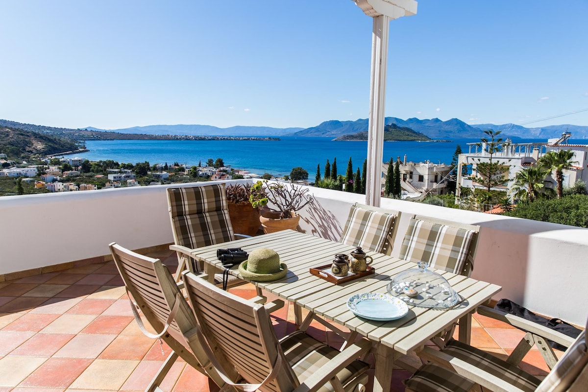 Villa Euphoria in Aegina, Marathon Bay