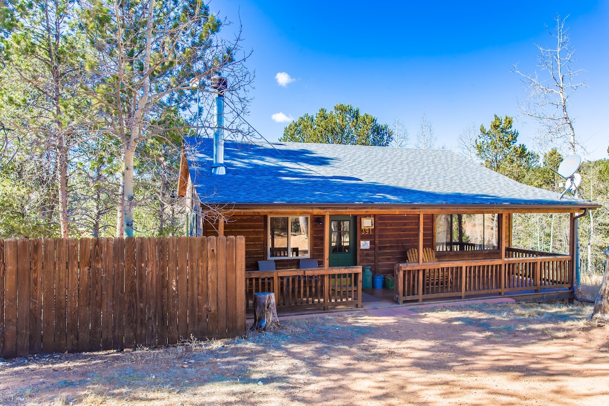 Timberridge Retreat ，您的舒适小木屋！