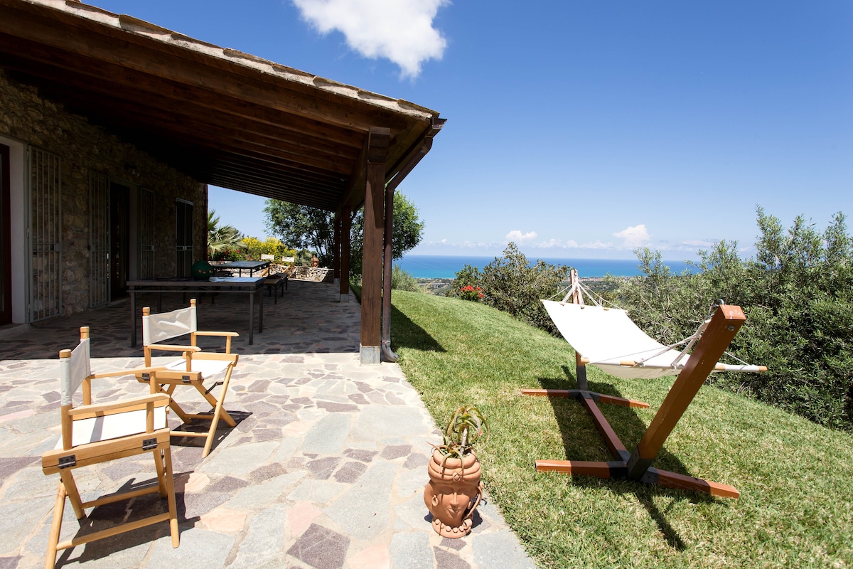 Casa Margherita near Cefalù with private big pool