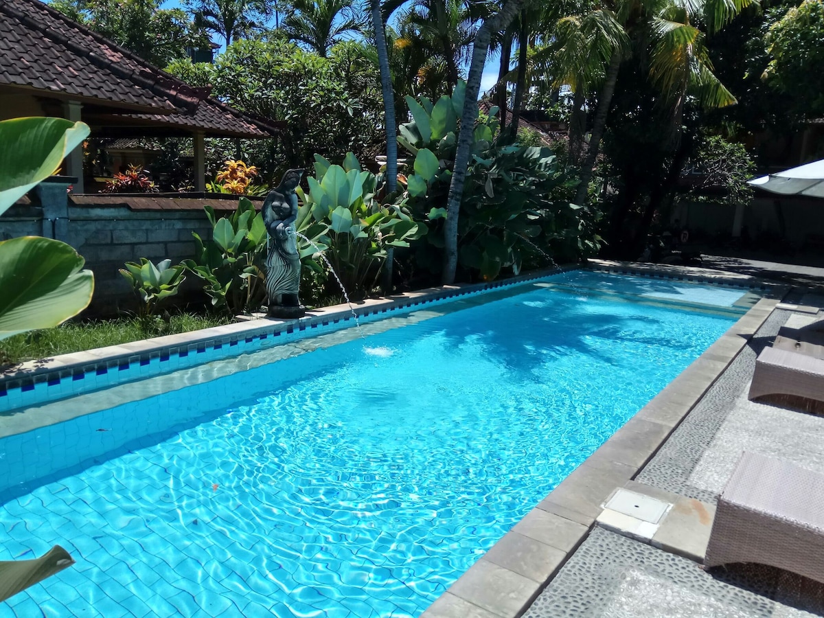 08 ，迷人的巴厘岛2卧别墅，共用泳池