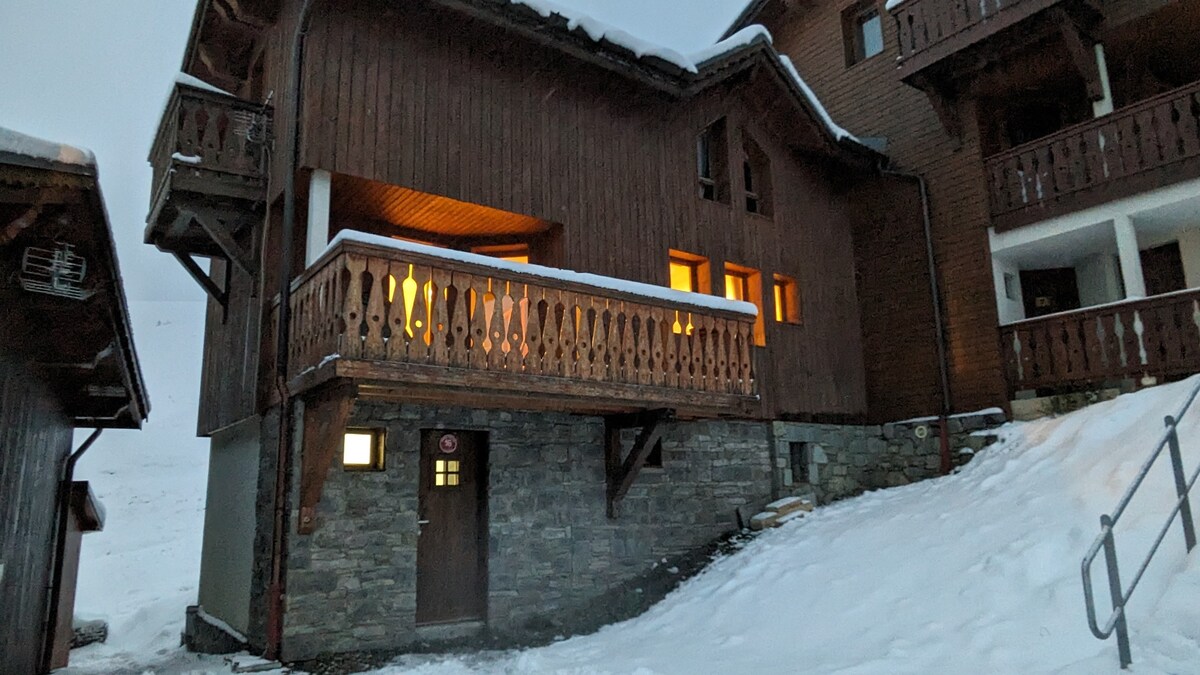 可爱的滑雪小屋10泰铢，每个Plagne Soleil