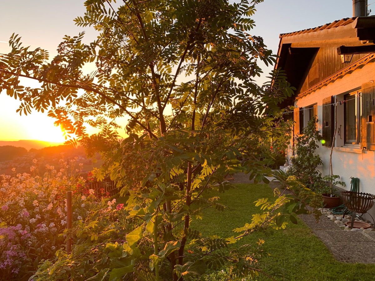 Kleines Pied-à-terre im Grünen