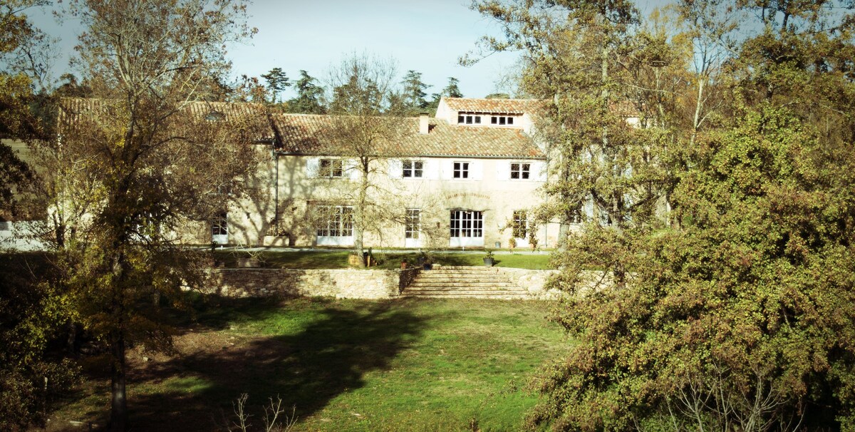 Gîte "parme" entièrement équipé dans un domaine