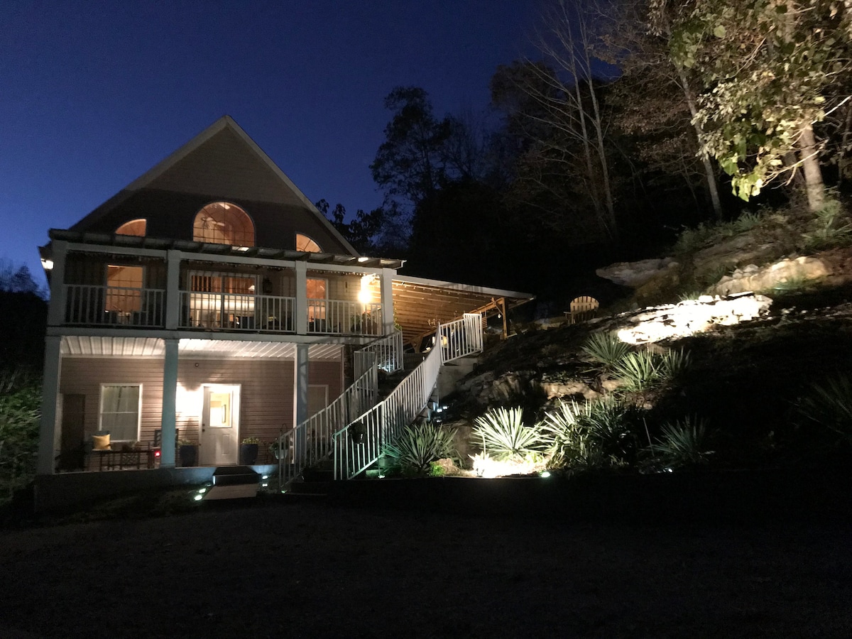 The Lake View Escape at Dale Hollow Lake