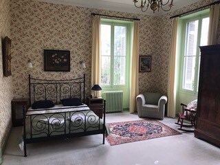 Bed and Breakfast au Château Habas (family room)