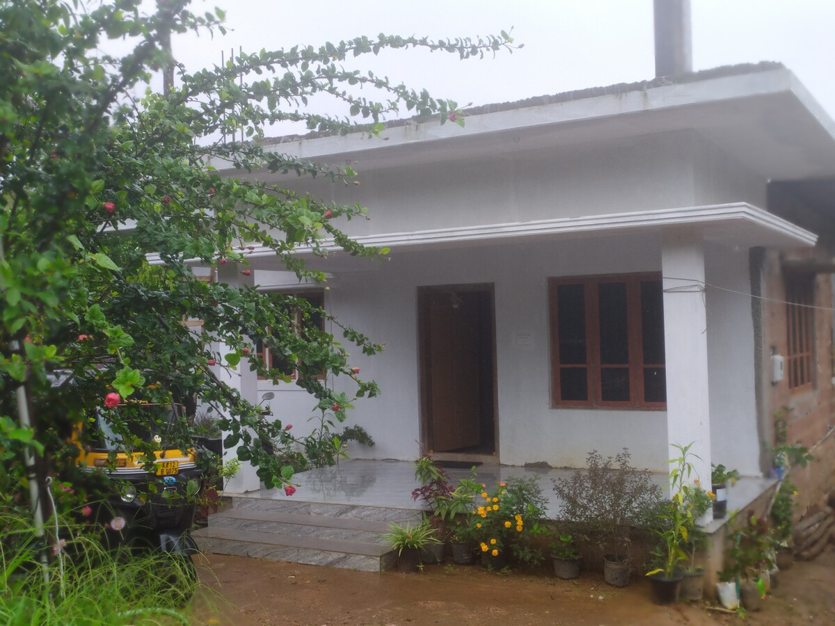 Coorg lamp homestay