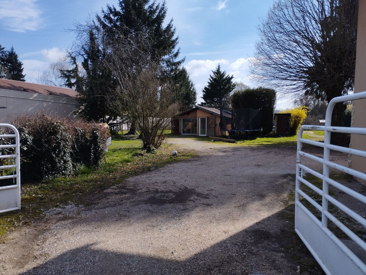 Maison en bordure de forêt