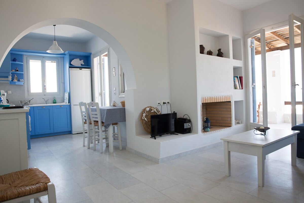 Beachfront holidays at Naxos!