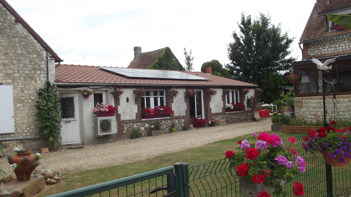 Gîte l'Olivier à Muids 27430 Eure