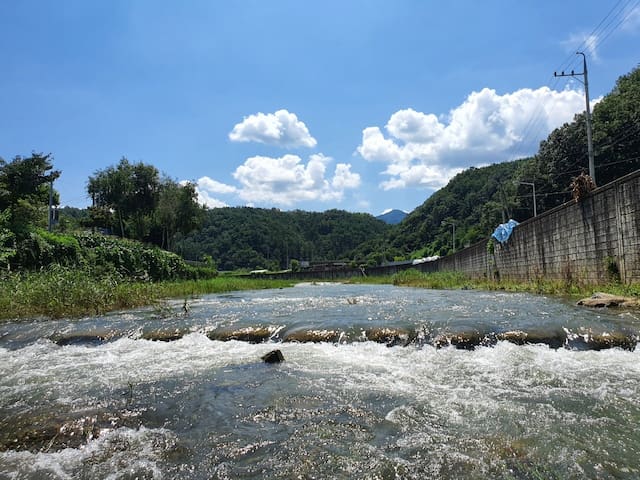 Maepo-eup, Danyang-gun的民宿