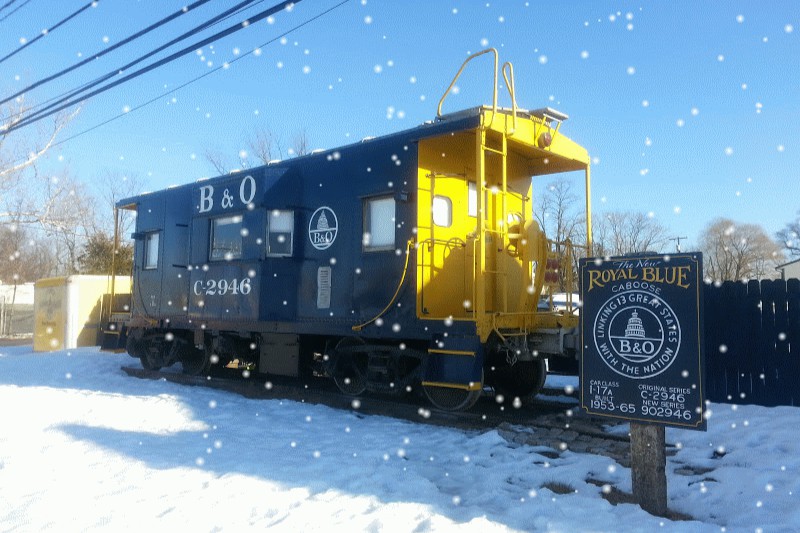 ROYAL BLUE CABOOSE at Annapolis Junction Md. 20724