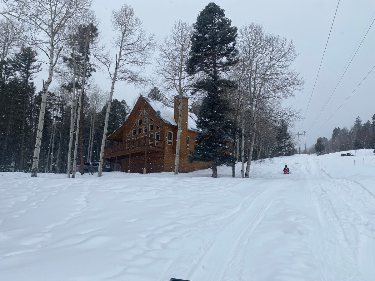 AF Mountain Views, Close to Ski Area