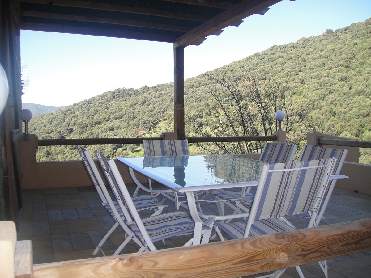 Maison de charme entre mer et montagne 4 personnes