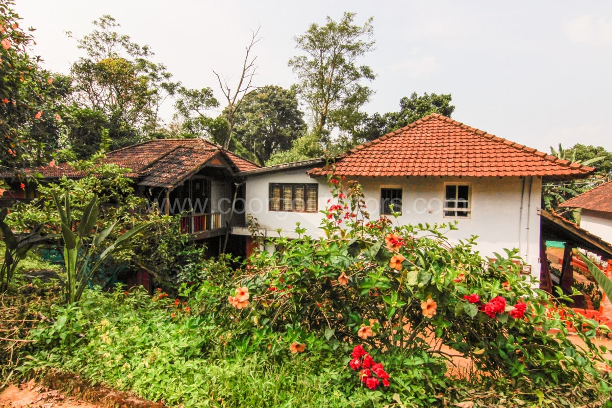 Keemalekad Estate平房， Coorg （整个平房）