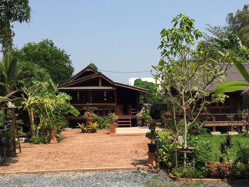 Garden Room Thai1素万那普