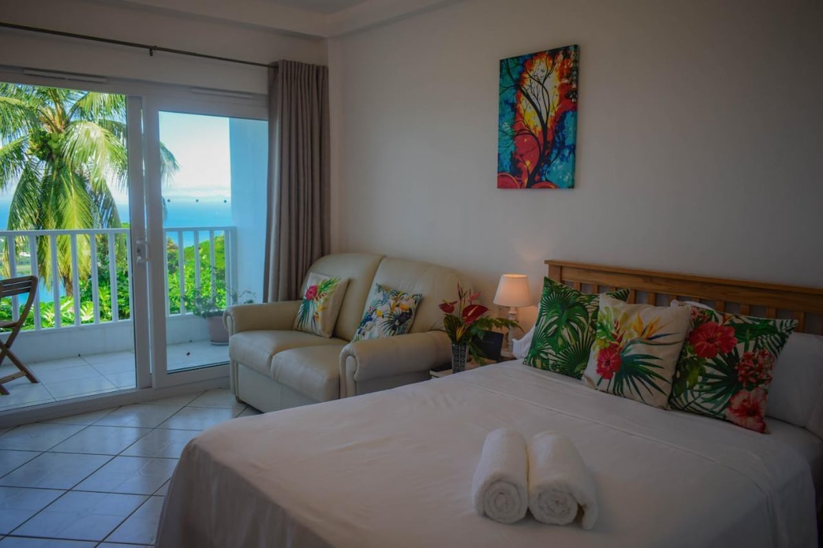 Morne Seaview Studio 5