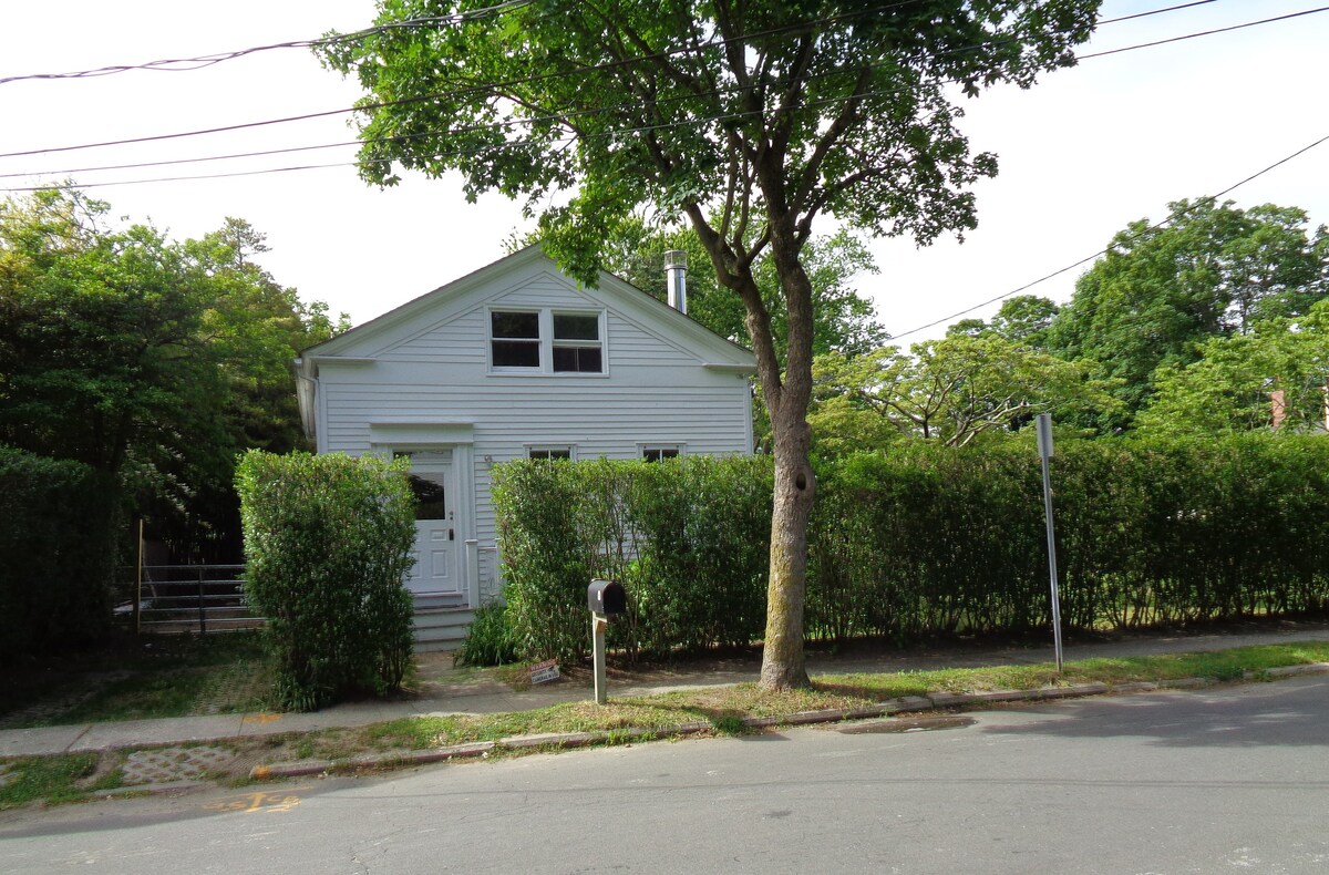 The Cooper-Burke House