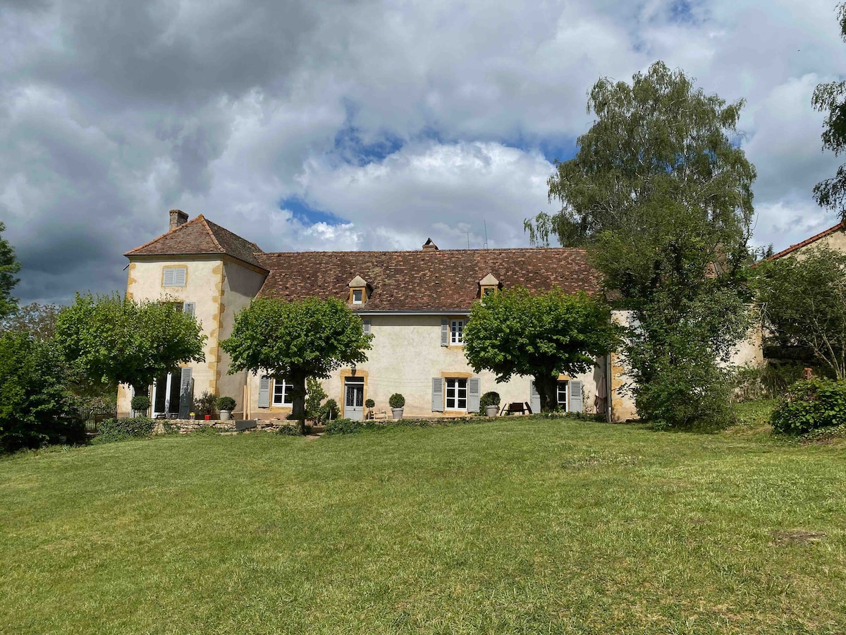 Maison XVIIe siècle - Sud Bourgogne (Brionnais)