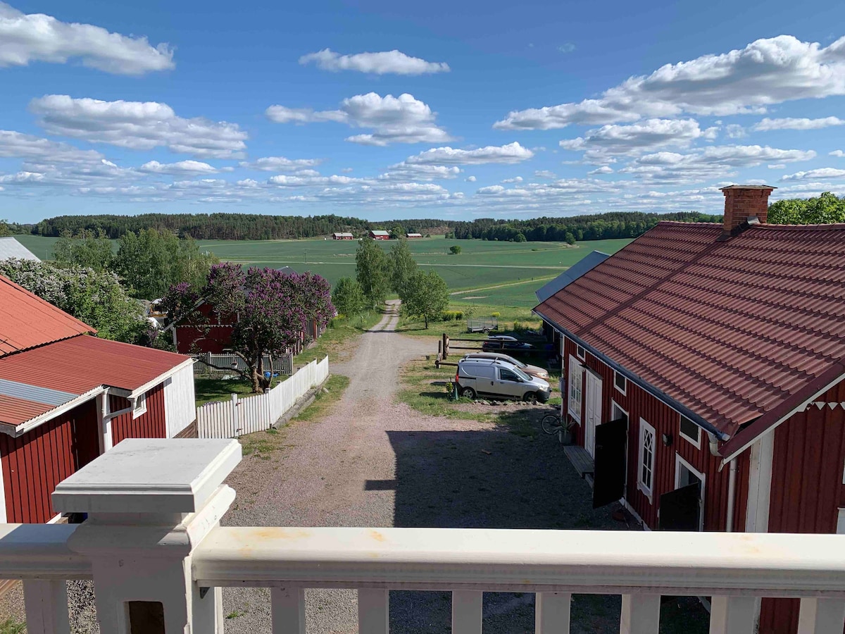 Stort och elegant hus nära Bråvikens golfbana