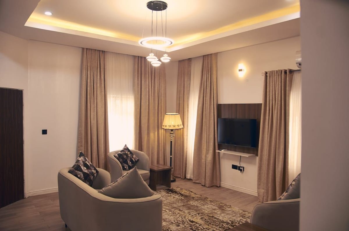 Presidential Executive Suites