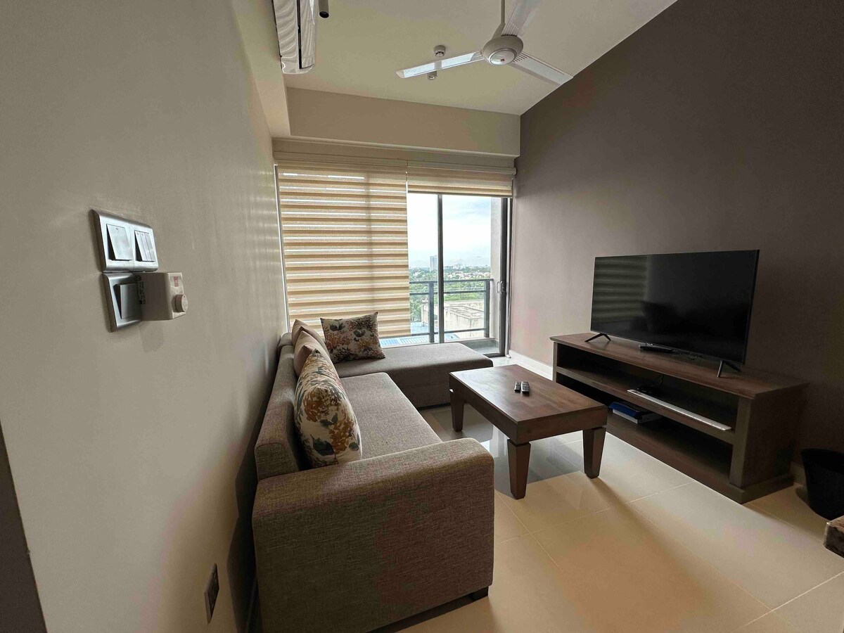 Furnished 1BR in Colombo 05