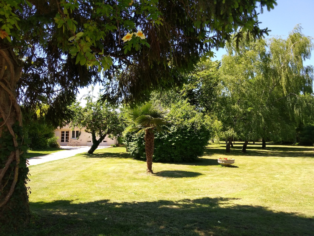 gîte Mélusine, maisonnette cosy à la campagne