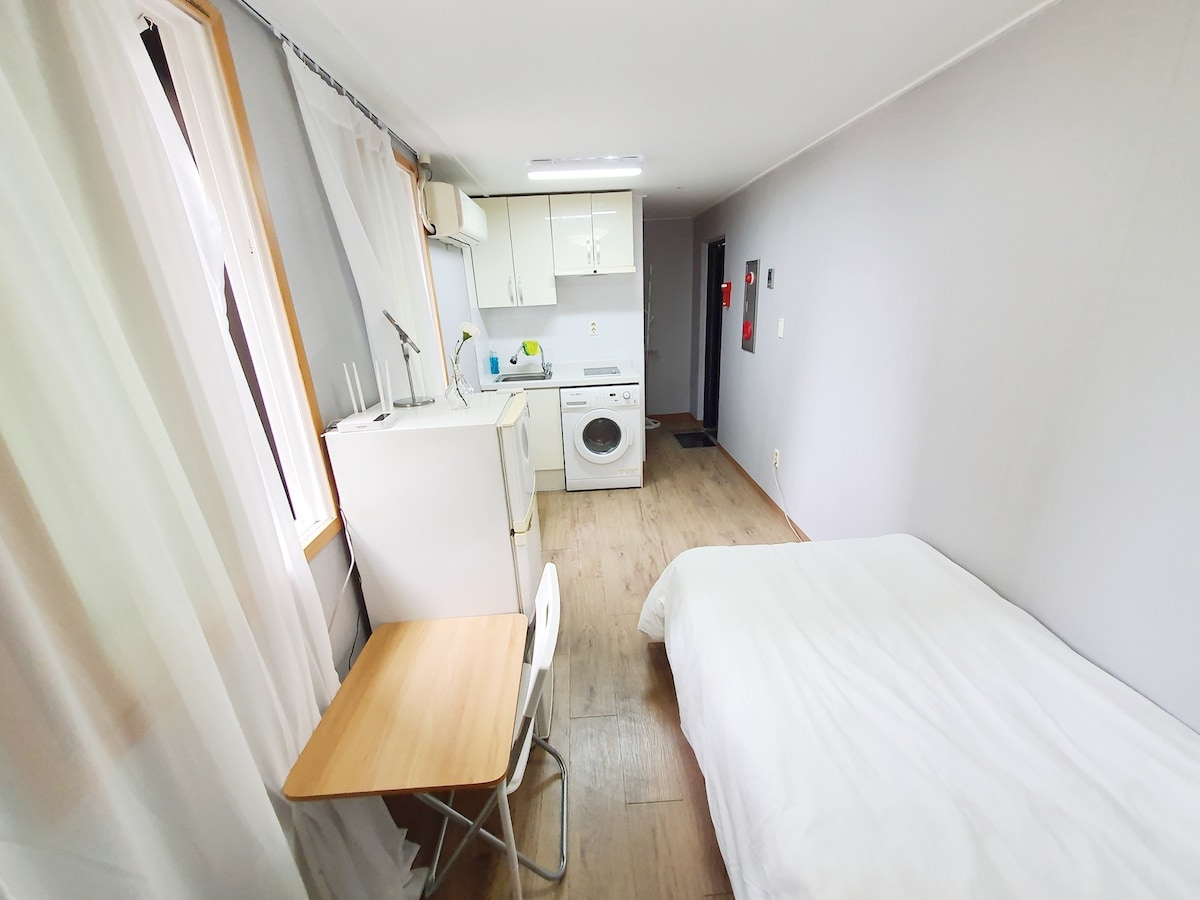 干净舒适/CCroom7/Bangbae-dong整洁的房间/瑞草区整洁的房间/江南干净整洁的房间/更安全的客房