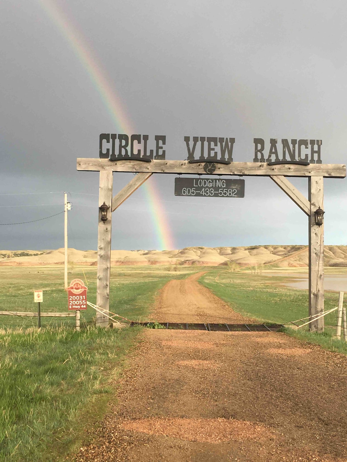 🦚The Bunkhouse at the Circle View Guest Ranch 🐓