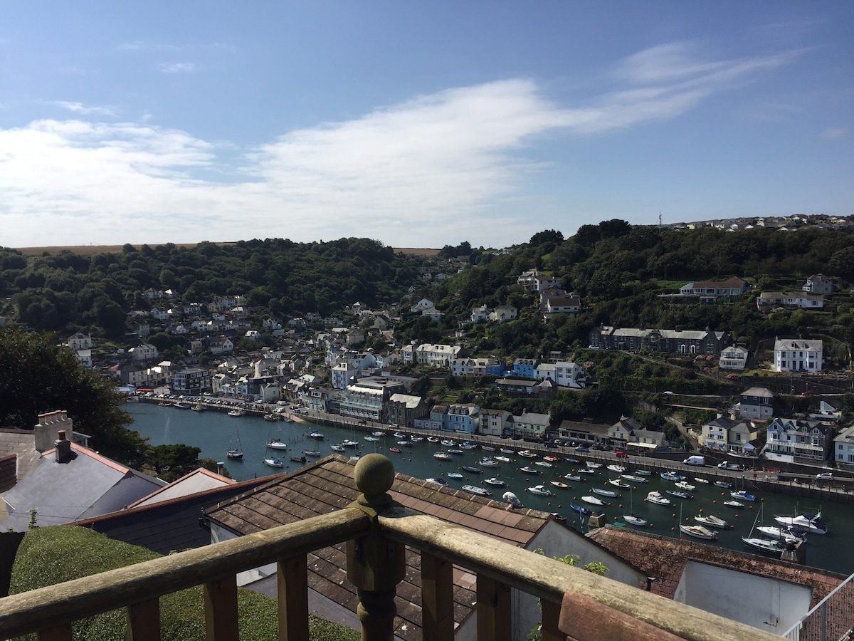 Enys View @ Bay Cottage Looe Harbour/Sea的美景