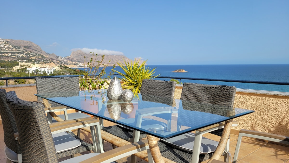 Villa Antonia with Spectacular all-round Sea View