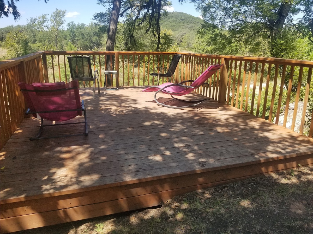 Honey 's Frio River House