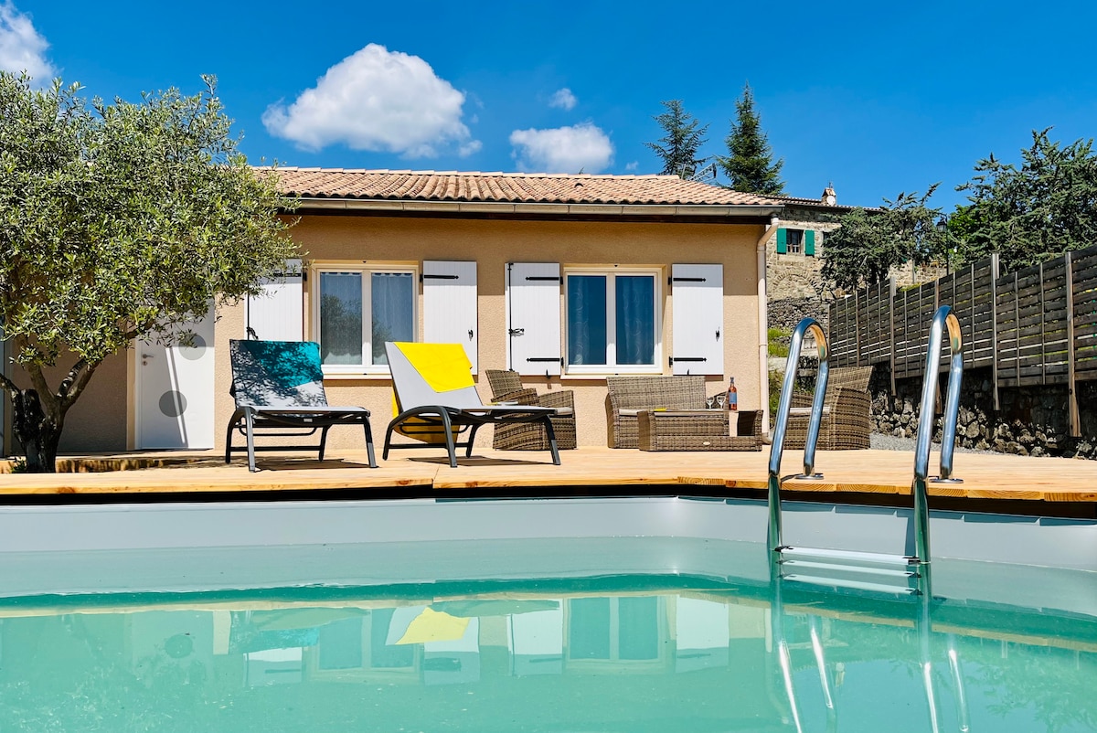 Maison individuelle avec piscine privée