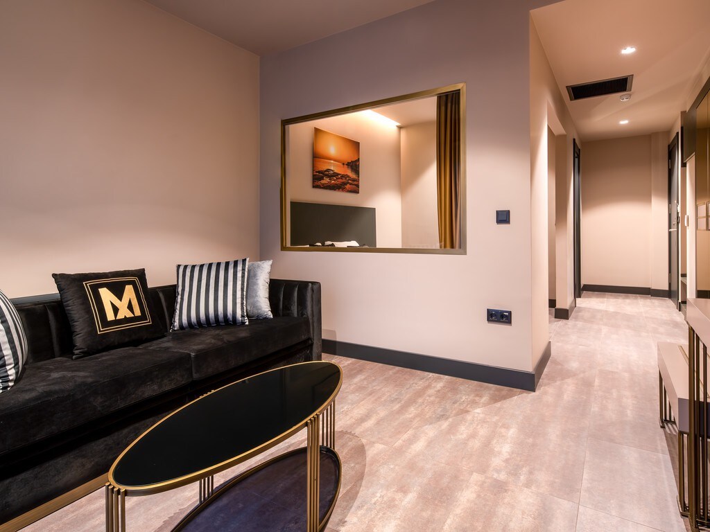 Menalo Hotel Premium Istanbul Airport - Junior Suite Room