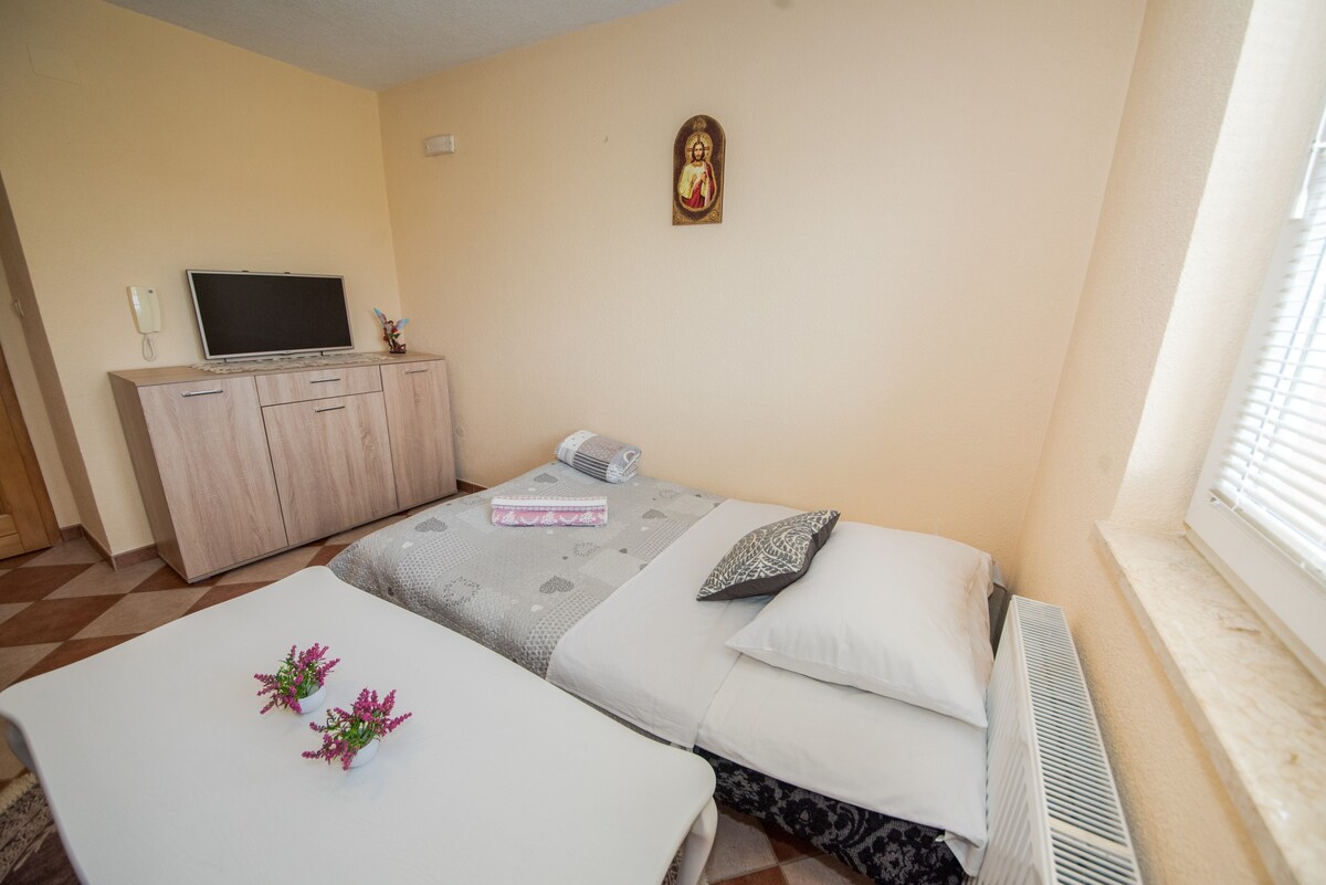 Soljic Apartments Medjugorje - St. John