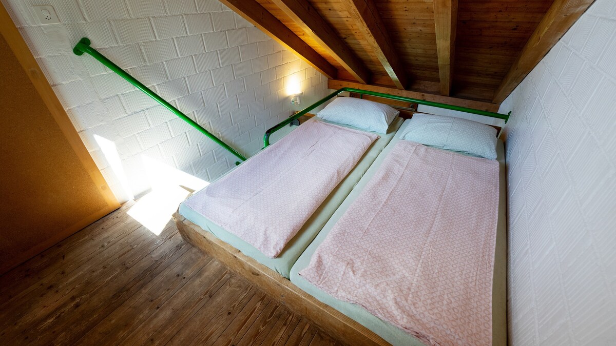 带共用浴室的6卧室房| Beinwil青年旅舍