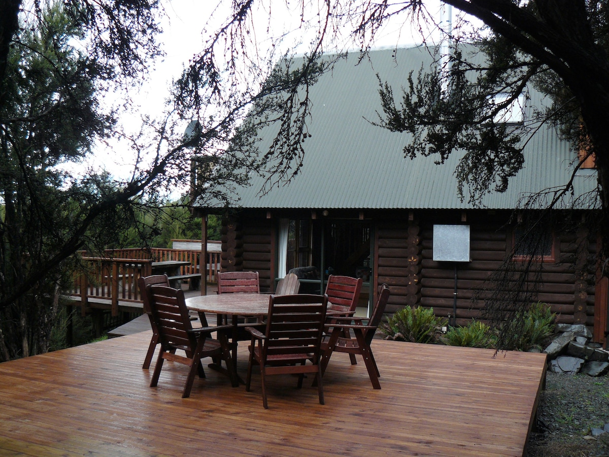 Manuka Lodge